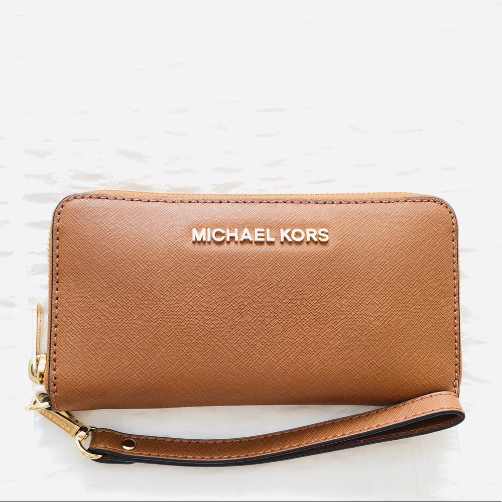 Leather Continental Wristlet